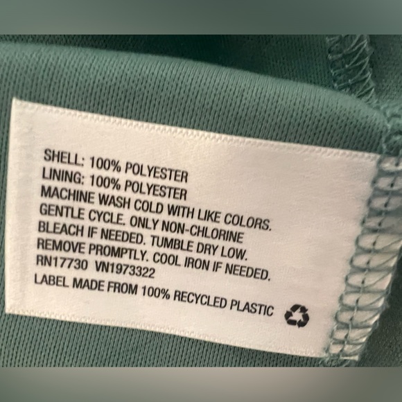 Floral Cold Shoulder Blouse! - Picture 15 of 15